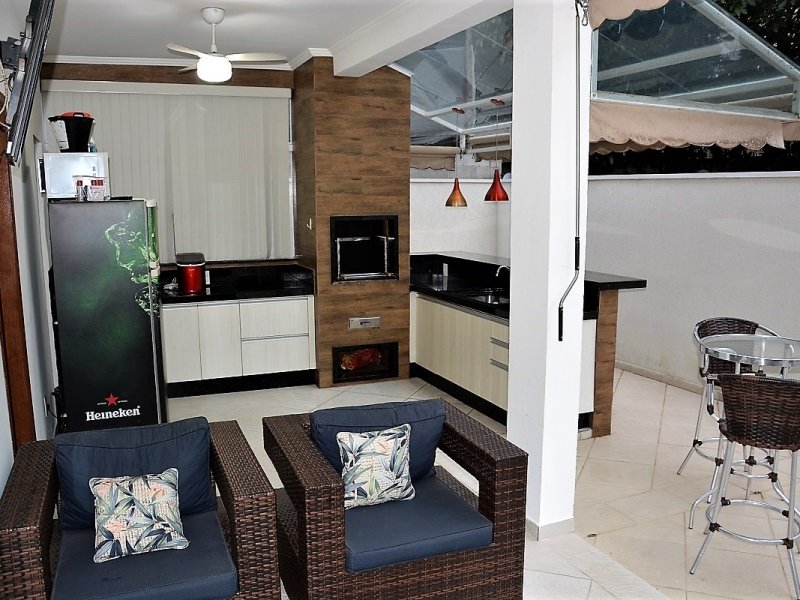imóvel com 300m² - Botujuru - Mogi das Cruzes