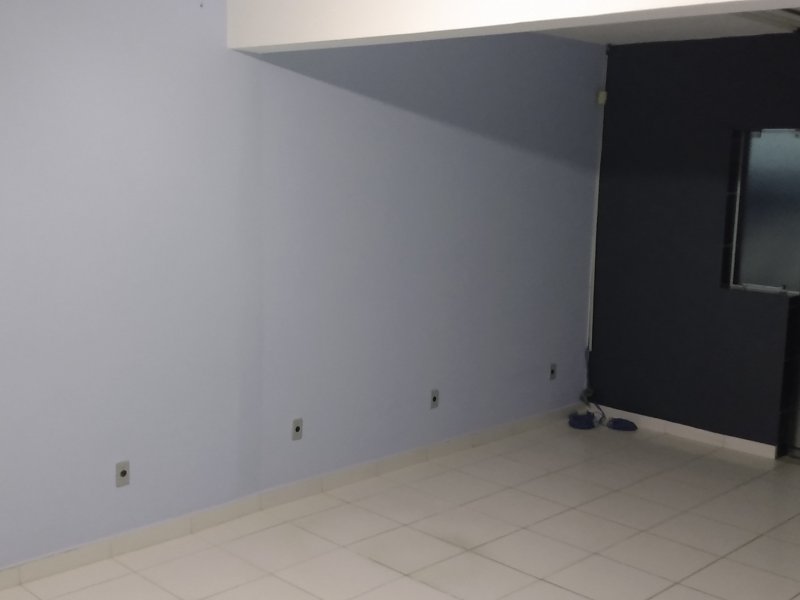 Comercial para alugar Jardim Guanabara com 187m² e  quartos por R$ 3.500 - 299610623-img-20190808-200239649.jpg