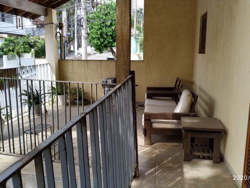 Casa à venda Alto da Lapa com 192m² e 4 quartos por R$ 1.550.000 - 1694523743-sacada-suite.jpg