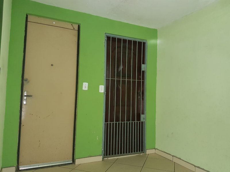Apartamento à venda Conjunto Habitacional Santa Etelvina II com 50m² e 2 quartos por R$ 100.000 - 1336290147-img-20200304-wa0059.jpg