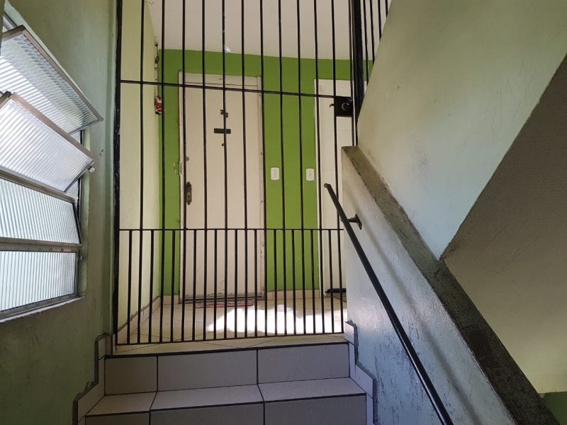 Apartamento à venda Conjunto Habitacional Santa Etelvina II com 50m² e 2 quartos por R$ 100.000 - 68720463-img-20200304-wa0062.jpg