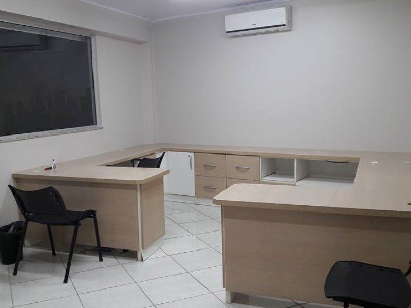 Comercial para alugar Ouro Branco com 35m² e  quartos por R$ 650 - 1224145071-sala-para-locacao.jpg