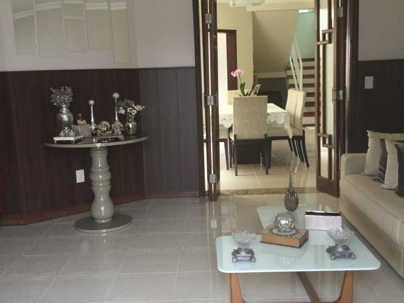 Casa de condomínio à venda Chácara Recreio Vista Alegre com 250m² e 4 quartos por R$ 1.250.000 - 1004650114-efa921fe-68c9-49bd-b39a-327bde1bb0e7.jpeg