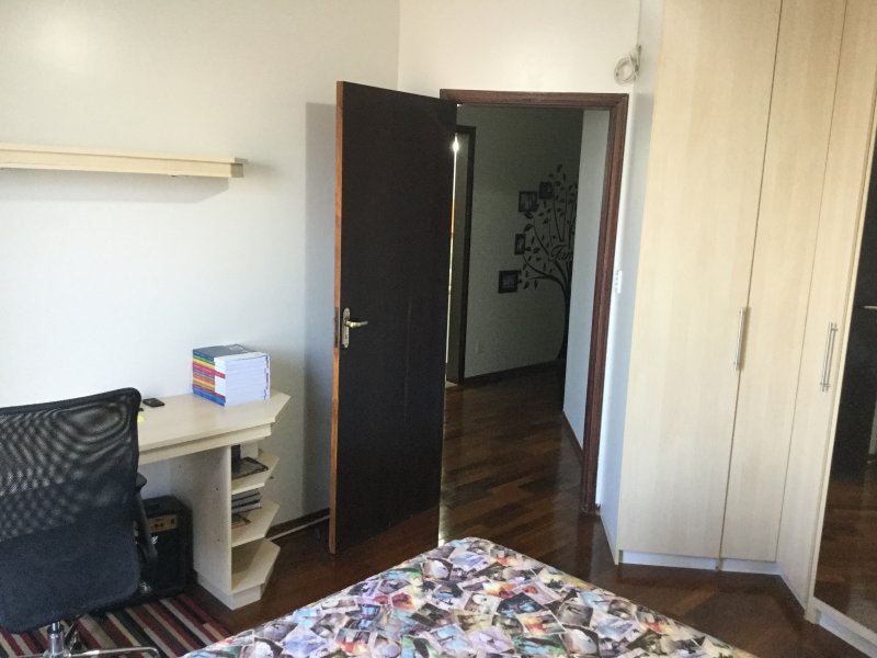 Casa de condomínio à venda Chácara Recreio Vista Alegre com 250m² e 4 quartos por R$ 1.250.000 - 938980656-28f4d9c3-f5c6-493a-9080-30e275fe2a5b.jpeg