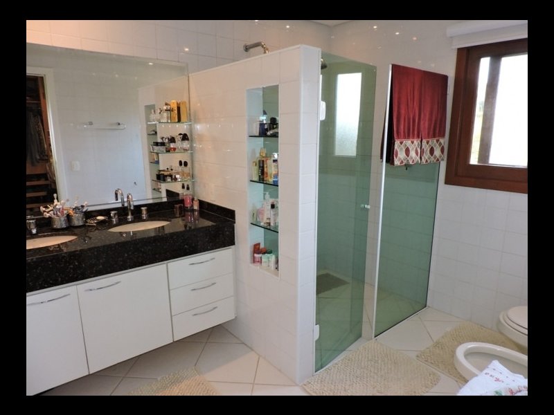 imóvel com 240m² - pousada dos bandeirantes - Carapicuiba