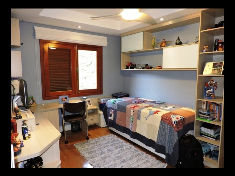 imóvel com 240m² - pousada dos bandeirantes - Carapicuiba