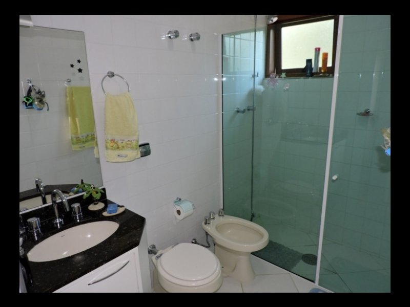 imóvel com 240m² - pousada dos bandeirantes - Carapicuiba