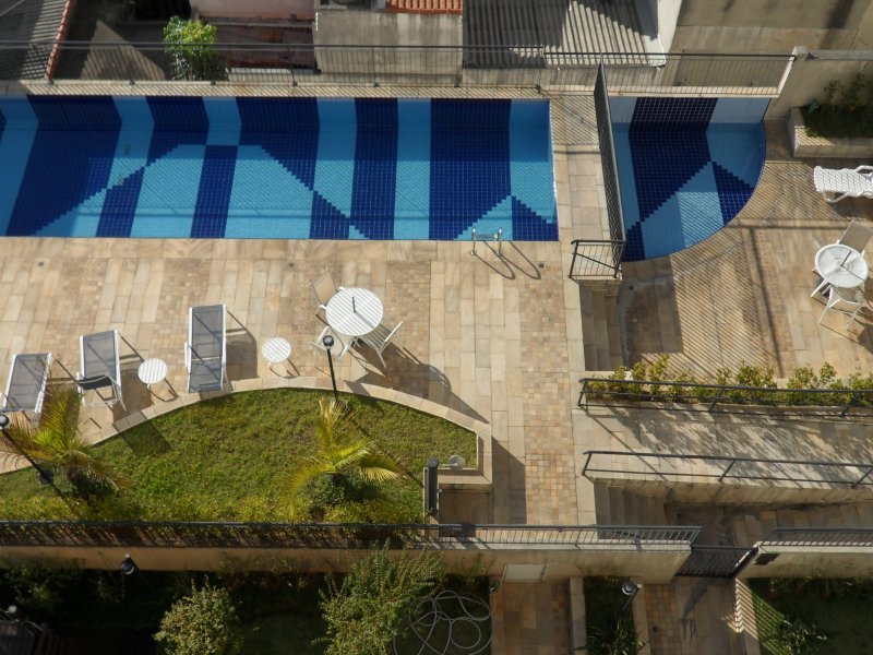 Apartamento à venda Vila Bertioga com 65m² e 2 quartos por R$ 480.000 - 1045097572-visao-da-varanda.JPG