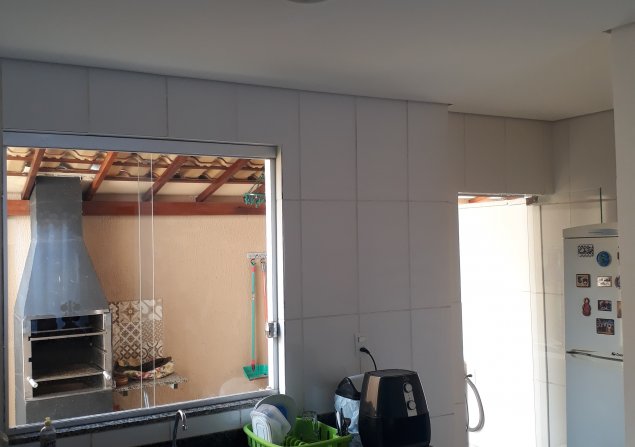 imóvel com 77m²