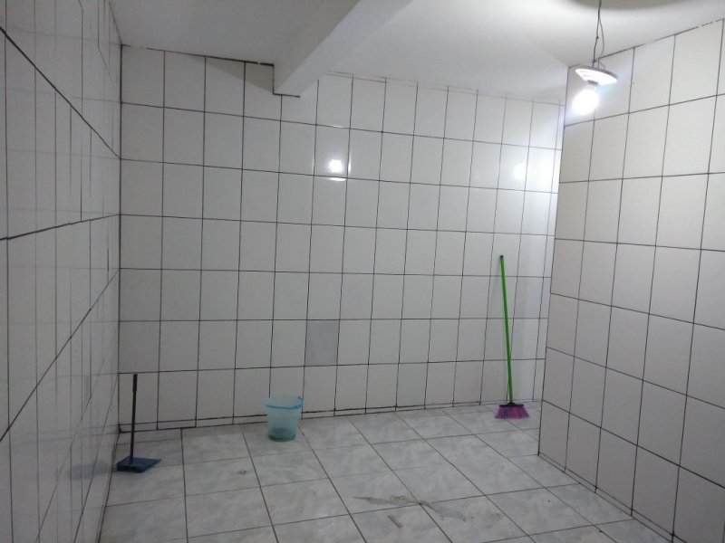 Casa à venda Americanópolis com 80m² e 5 quartos por R$ 300.000 - 1176170132-5-terreo-cozinha.jpeg