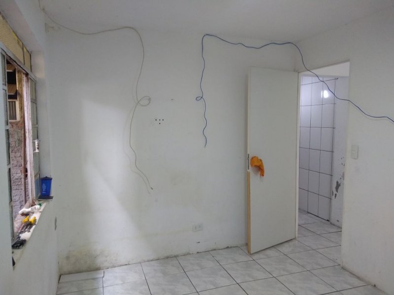 Casa à venda Americanópolis com 80m² e 5 quartos por R$ 300.000 - 785259917-3-terreo-quarto.jpeg