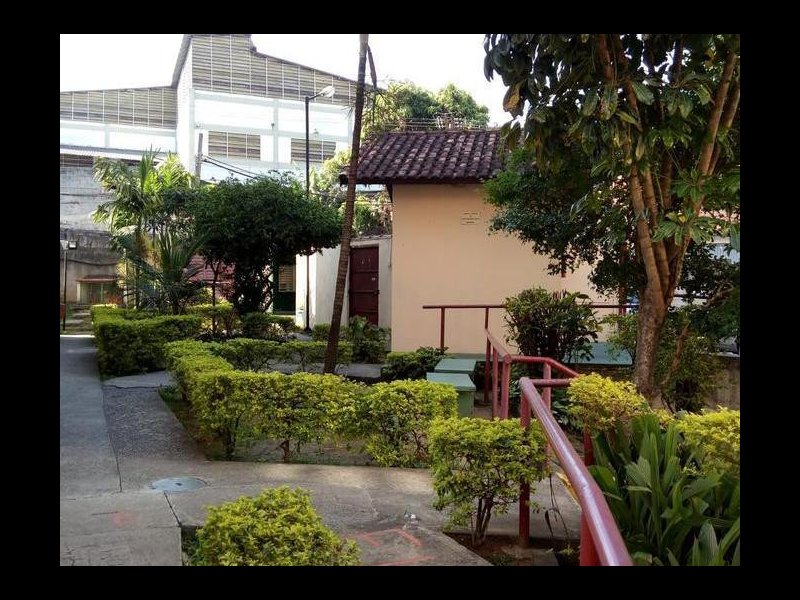 Apartamento à venda Parque Industrial Cumbica com 50m² e 2 quartos por R$ 130.000 - 1556613348-1637622814.jpg