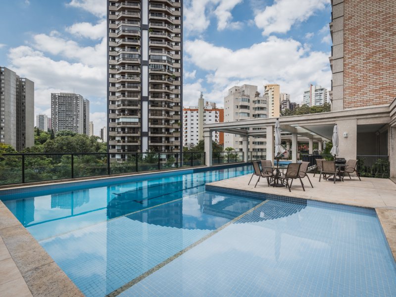 Apartamento à venda Morumbi com 178m² e 3 quartos por R$ 1.750.000 - 2000288613-piscina.jpg