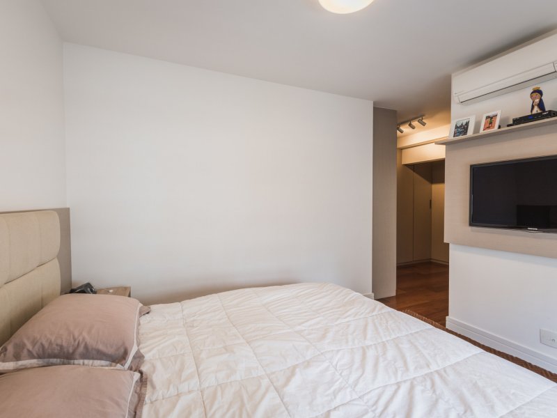 Apartamento à venda Morumbi com 178m² e 3 quartos por R$ 1.750.000 - 303776113-quarto-1.jpg
