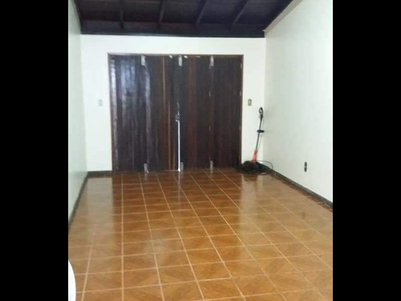 Casa à venda CIDREIRA com 250m² e 3 quartos por R$ 220.000 - 1882449564-fb-img-1576531386684.jpg