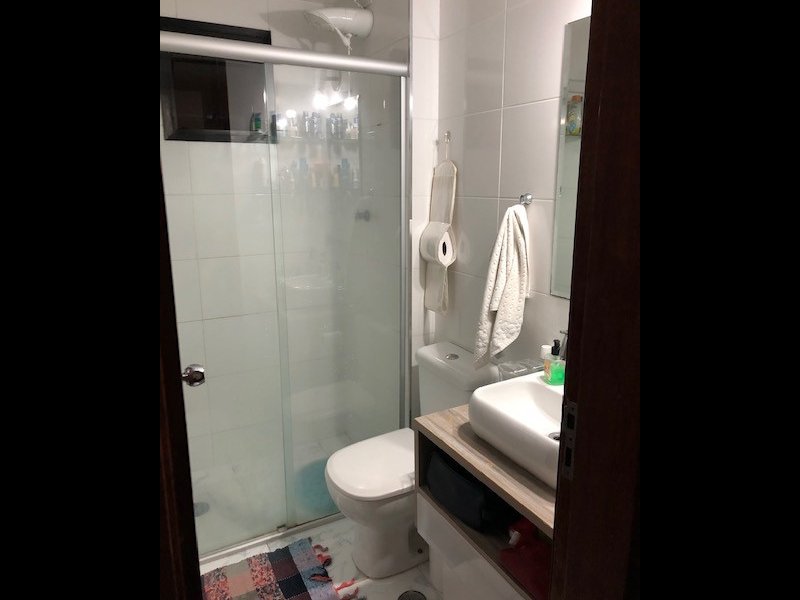 Apartamento à venda Vila Monte Alegre com 63m² e 2 quartos por R$ 435.000 - 264628130-banheiro.jpg