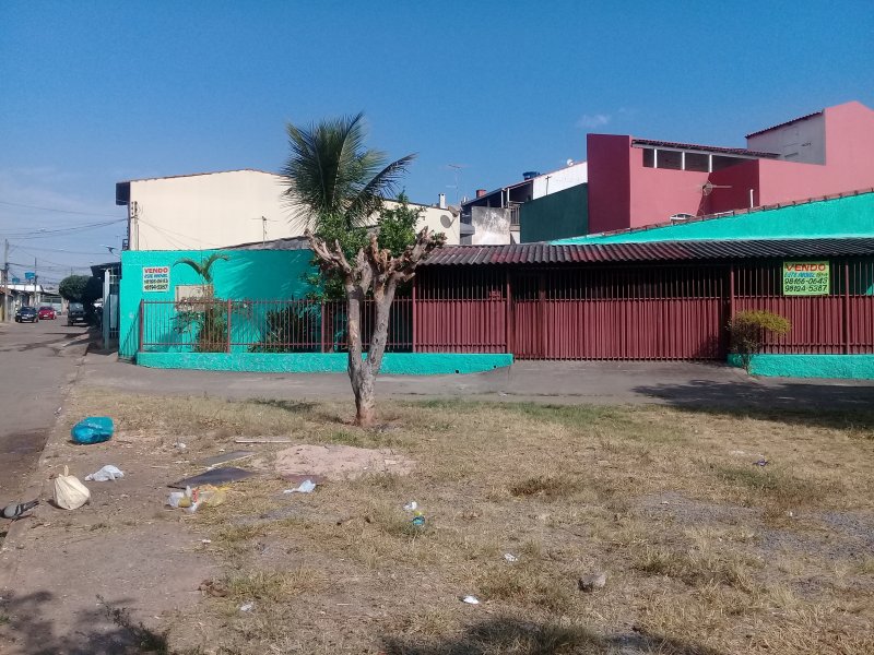 Casa à venda Centro com 181m² e 2 quartos por R$ 260.000 - 2052824067-20191003-082826.jpg