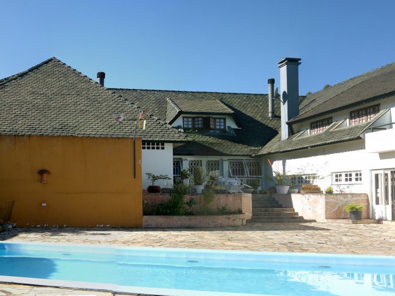 imóvel com 700m² - Vista Alegre - Curitiba