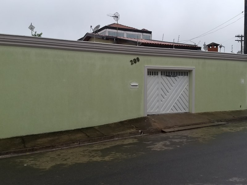 Casa à venda Res. Fenix com 280m² e 3 quartos por R$ 420.000 - 793924173-img-20171030-144931870.jpg