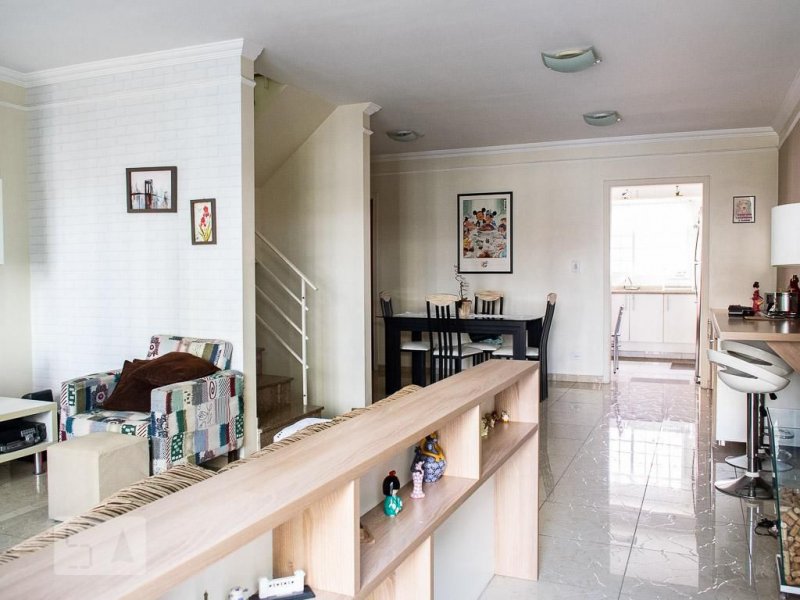 Casa à venda Jardim das Laranjeiras com 220m² e 3 quartos por R$ 890.000 - 795203347-sala1.jpg