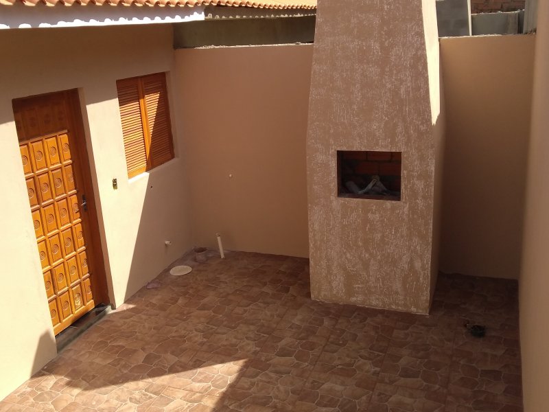 Casa à venda Tarumã com 46m² e 2 quartos por R$ 134.900 - 448733106-img-20200223-152424853.jpg