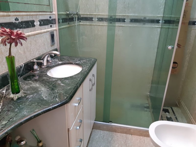 Apartamento à venda Copacabana com 49m² e 2 quartos por R$ 1.350.000 - 239189550-img-20200310-wa0109.jpg