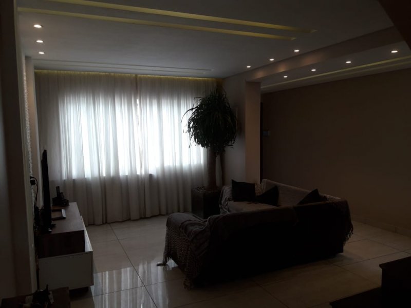 Casa à venda Vila Isolina Mazzei com 240m² e 3 quartos por R$ 990.000 - 2096160006-img-20191202-wa0017.jpg
