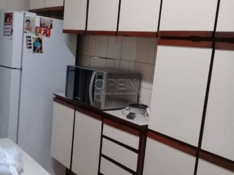 Casa à venda Conj. Res. Pombeva com 133m² e 4 quartos por R$ 550.000 - 627169659-mlxzkspjvtv2.jpg