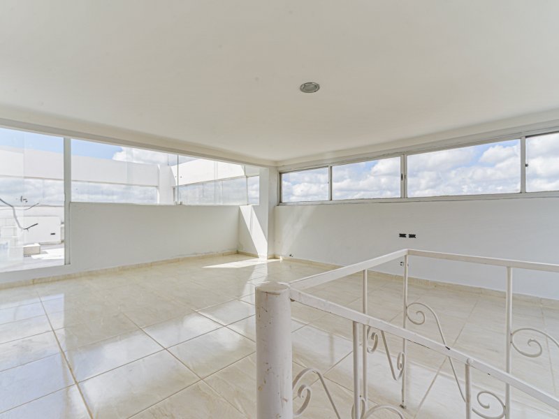 Apartamento à venda Vl. Andrade com 177m² e 2 quartos por R$ 629.000 - 763943275-sala-piso-superior-4921.jpg