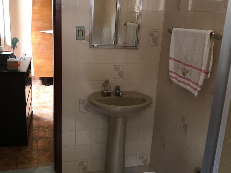 Casa à venda Edgar Antônio Moreira com 92m² e 3 quartos por R$ 700.000 - 1460284238-6dd34fe5-12df-4866-8774-d160aefae615.jpeg