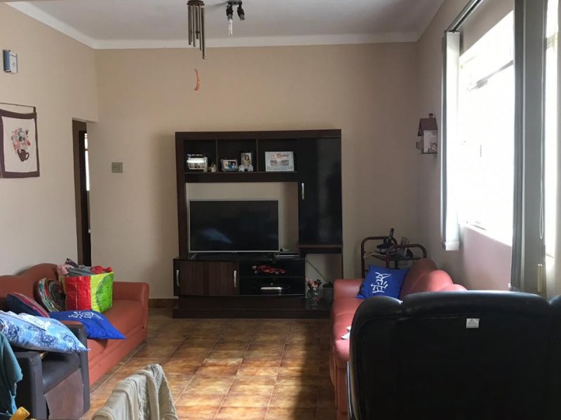 Casa à venda Edgar Antônio Moreira com 92m² e 3 quartos por R$ 700.000 - 1841335553-22a34574-11d9-4ae4-a093-c69f6080bf76.jpeg