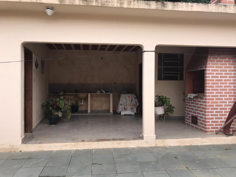 Casa à venda Edgar Antônio Moreira com 92m² e 3 quartos por R$ 700.000 - 556549018-452e326d-747e-4162-bdd0-49910401b948.jpeg