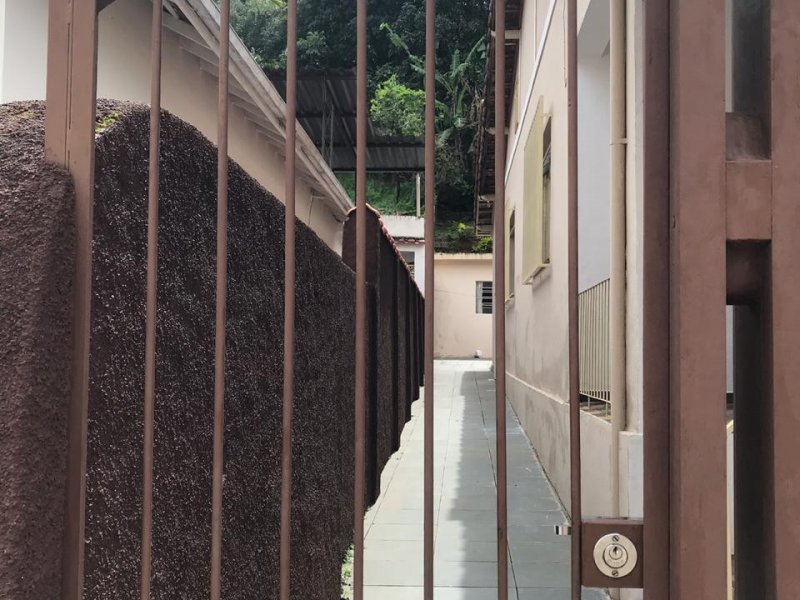 Casa à venda Edgar Antônio Moreira com 92m² e 3 quartos por R$ 700.000 - 826099621-bfca92ed-a09c-45b0-a568-045f380d5f53.jpeg