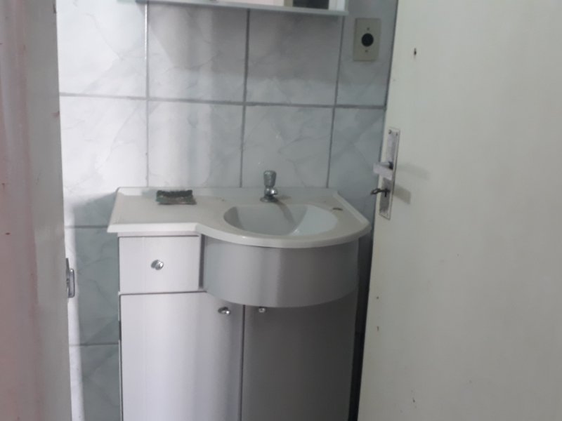 Apartamento à venda Alto Petrópolis com 67m² e 2 quartos por R$ 187 - 892498894-20200305-173518.jpg