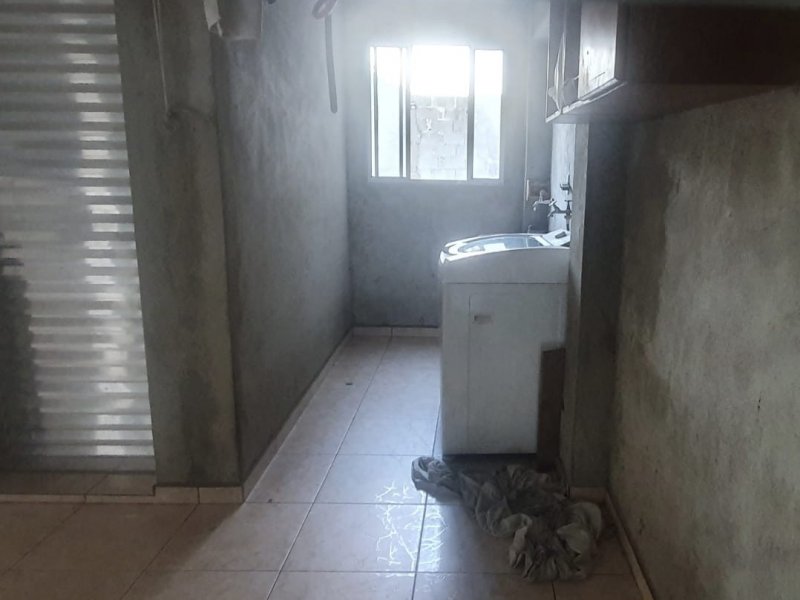 Casa à venda Cidade das Flores com 200m² e 3 quartos por R$ 480.000 - 726024112-img-20220112-wa0110.jpg