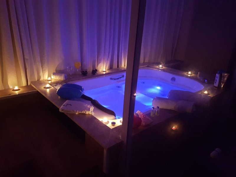 Casa de condomínio à venda Jardim Indaiá com 500m² e 4 quartos por R$ 1.280.000 - 700082329-img-20200311-wa0166.jpg