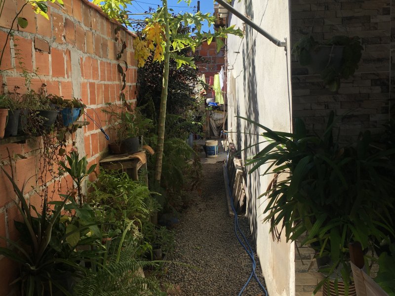 Casa à venda Abrantes com 150m² e 3 quartos por R$ 145.000 - 1333063123-1928844b-17f1-444d-8e24-9f30dc0802ba.jpeg