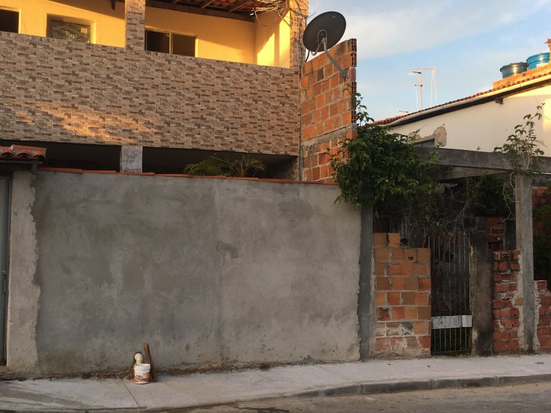 Casa à venda Abrantes com 150m² e 3 quartos por R$ 145.000 - 990110454-b797f447-26fb-4dfd-b015-7f934fd05165.jpeg