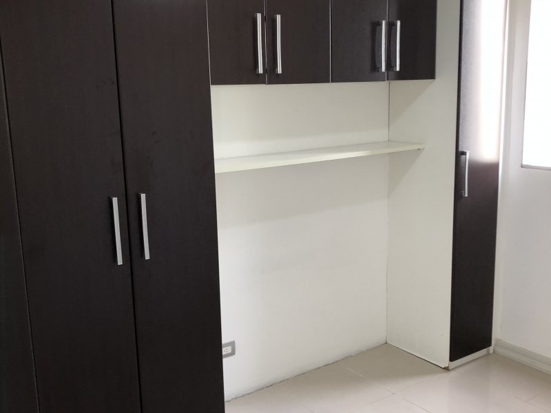 Apartamento à venda Vila Carmosina com 52m² e 2 quartos por R$ 200.000 - 422110339-bf1247bd-aaa7-4408-8d55-154dcc48b6ca.jpeg