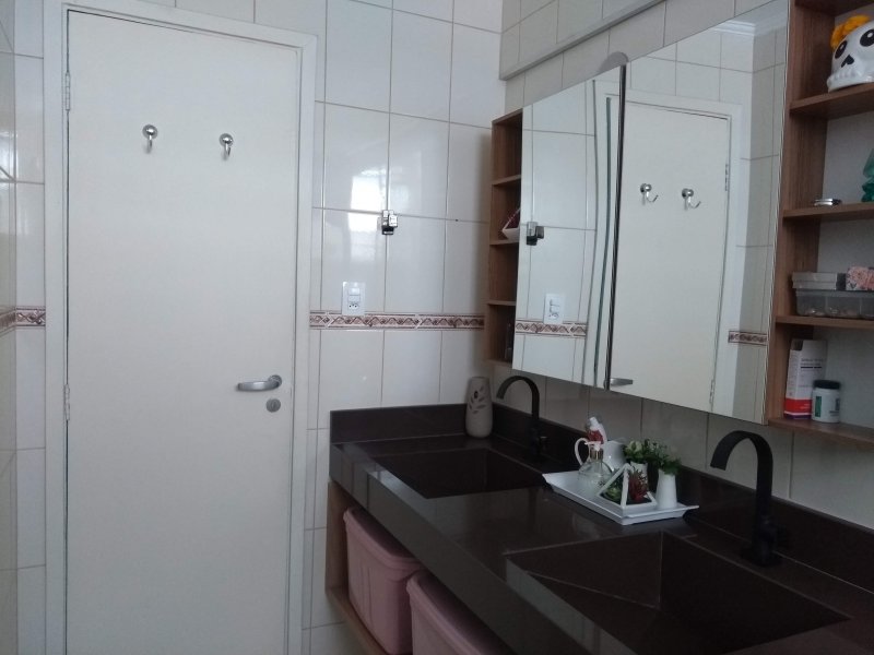Apartamento à venda Campo Grande com 80m² e 1 quarto por R$ 300.000 - 654269347-img-20200214-105409241.jpg