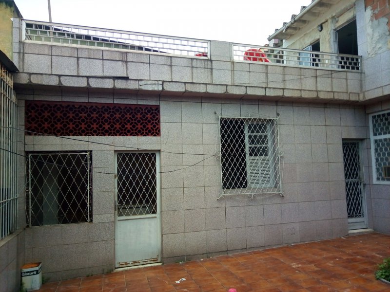 Terreno à venda Irajá com 243m² e  quartos por R$ 500.000 - 642141423-img-20190330-161925.jpg