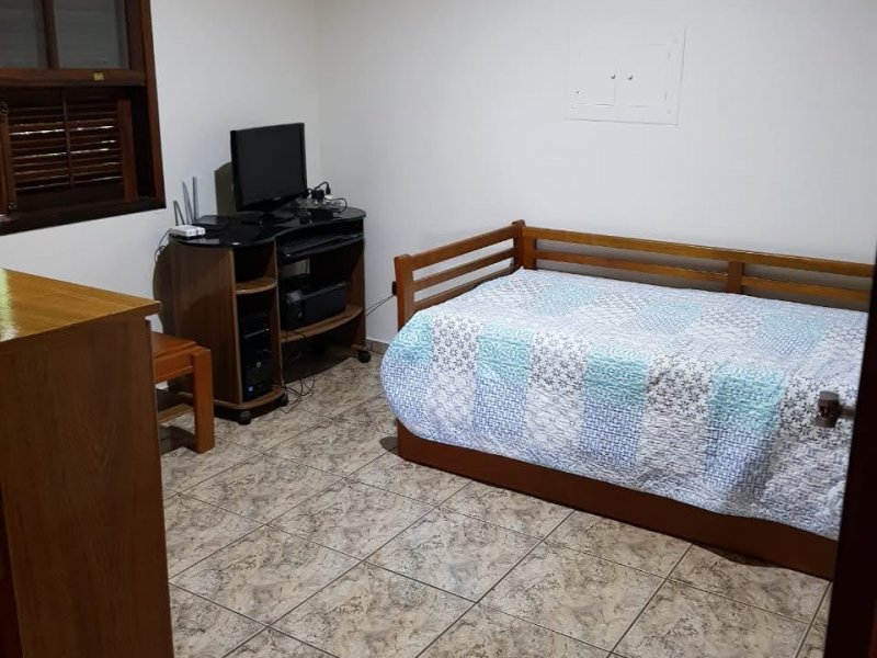 imóvel com 968m² - Jardim Santos Reis - Piracaia