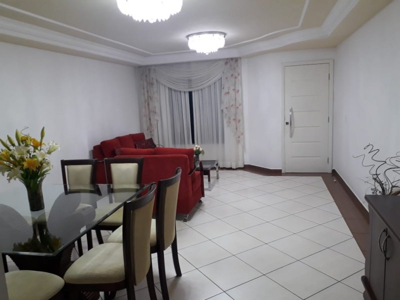 imóvel com 260m² - Oficinas - Ponta Grossa