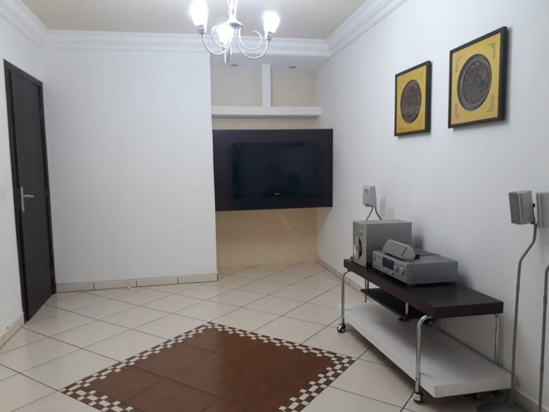imóvel com 260m² - Oficinas - Ponta Grossa