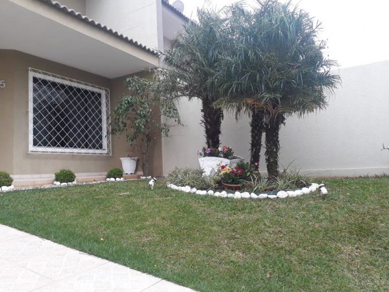 imóvel com 260m² - Oficinas - Ponta Grossa