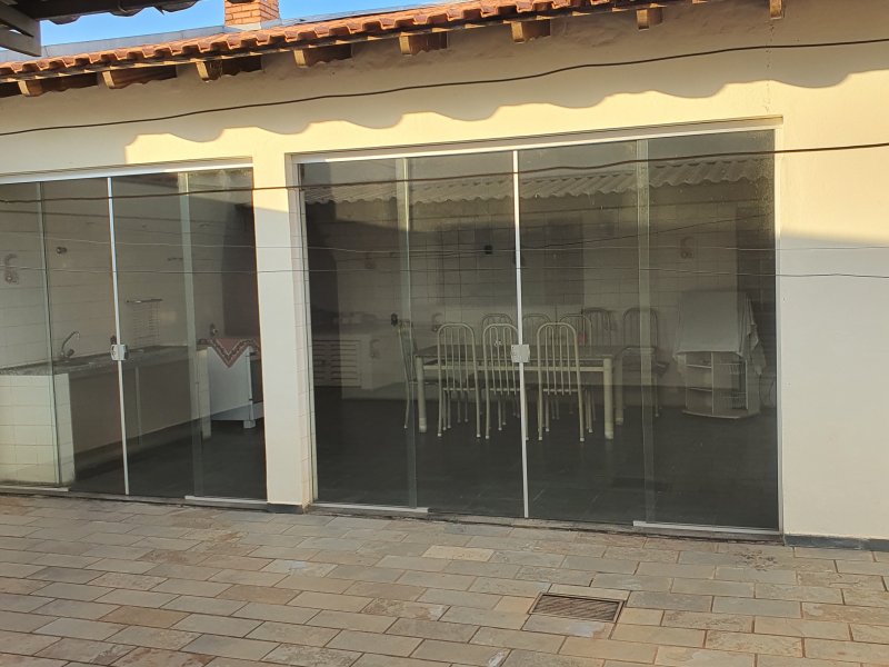 Casa à venda Parque Iracema com 308m² e 3 quartos por R$ 500.000 - 319532483-20200313-174736-1.jpg