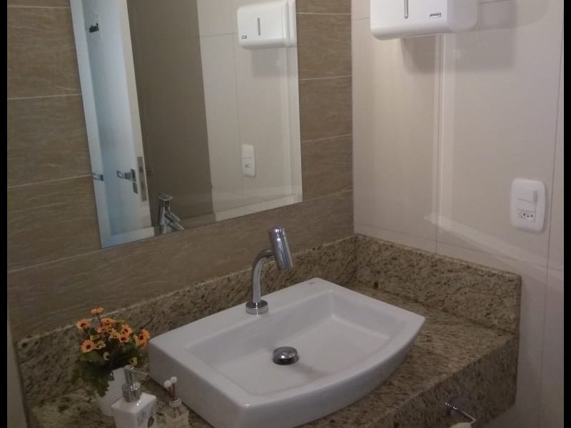 Casa à venda Parque Bandeirantes com 185m² e 3 quartos por R$ 580.000 - 2081196252-lavabo.jpeg