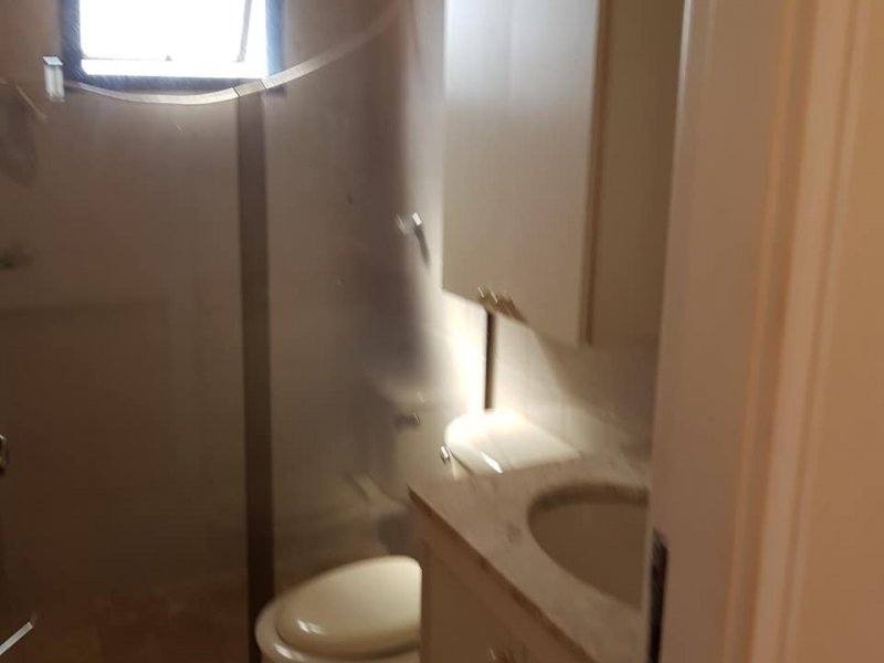 Apartamento à venda Vila Mazzei com 54m² e 2 quartos por R$ 320.000 - 656734963-banheiro.jpg