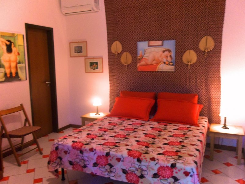 Comercial à venda Vilas do Atlantico com 490m² e  quartos por R$ 1.200.000 - 1389709055-a60e0199b1a293f-a-nw-p.jpeg