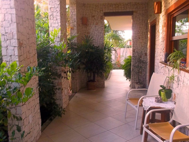 Comercial à venda Vilas do Atlantico com 490m² e  quartos por R$ 1.200.000 - 1689697514-4c46097114b518f-a-nw-p.jpeg